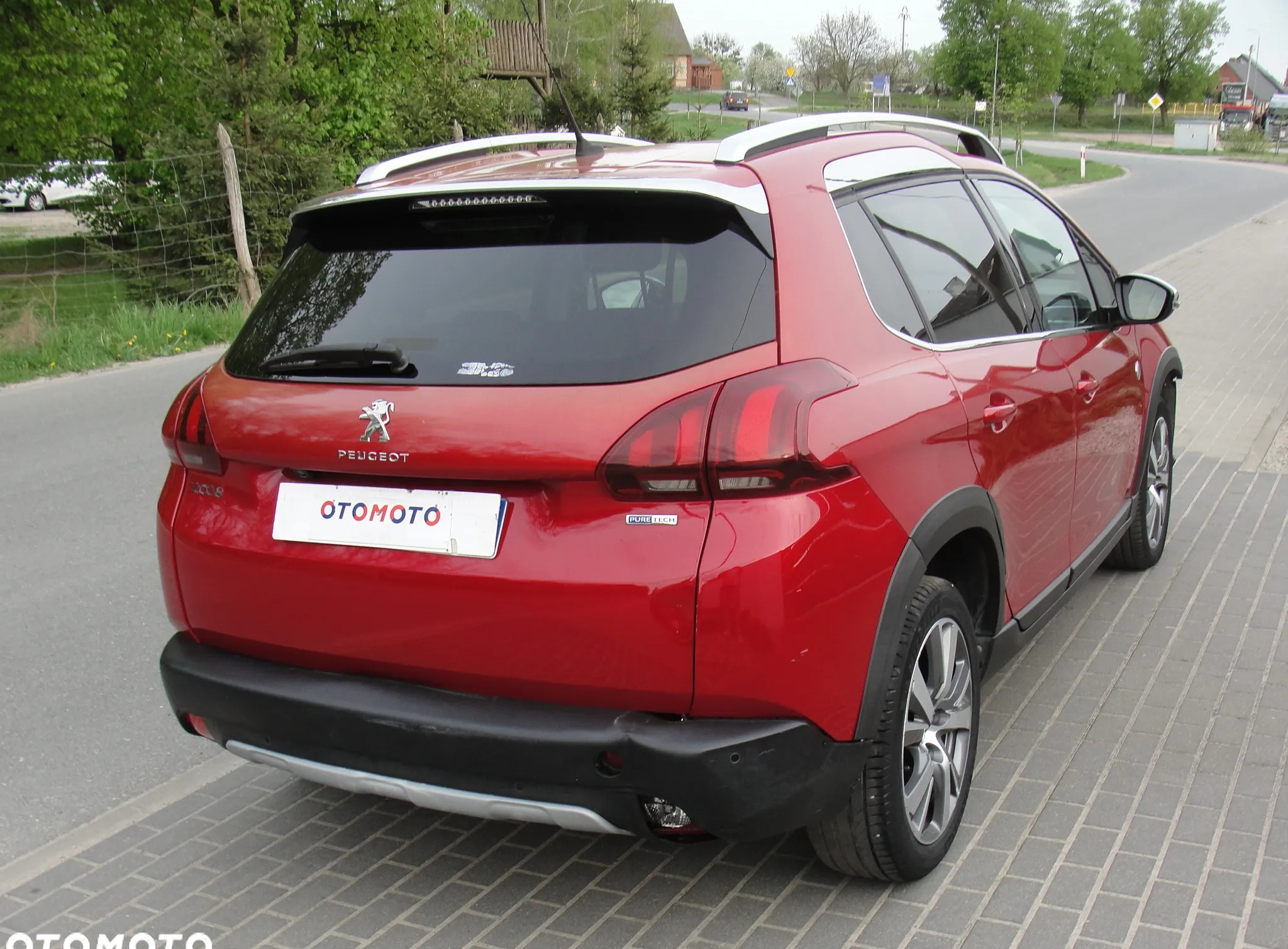 Peugeot 2008 cena 24800 przebieg: 51000, rok produkcji 2016 z Dobrzyca małe 232